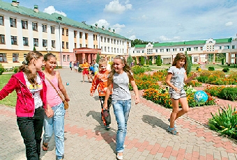 День Союзного государства отпразднуют 8 октября в детском реабилитационно-оздоровительном центре "Жемчужина"
