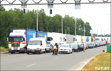 На границе с Литвой и Латвией транспортный коллапс