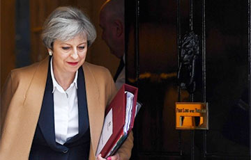 Тереза Мэй покидает пост лидера британских консерваторов