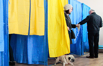Выборы президента Украины: ЦИК считает голоса
