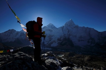Четверо альпинистов погибли в палатке на Эвересте