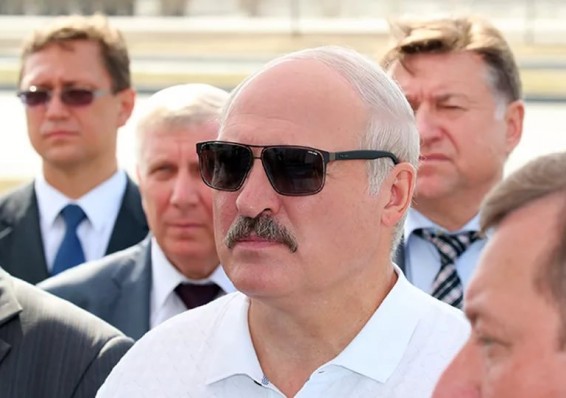 Лукашенко ознакомится с новыми технологиями ремонта дорог
