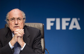 Экс-глава UEFA: Блаттер знал о взятке при выборе места проведения ЧМ в 2010 году