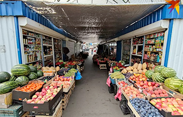 Килограмм белых грибов по $4: Что почем на рынке в Минске и Ивацевичах