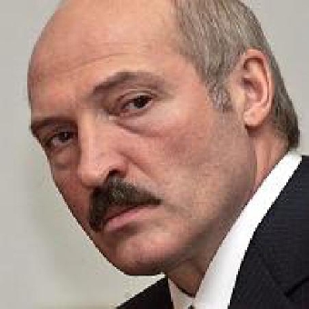 Зачем Лукашенко золотой унитаз?