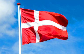 Парламент Дании обсуждает закон об изъятии ценностей беженцев