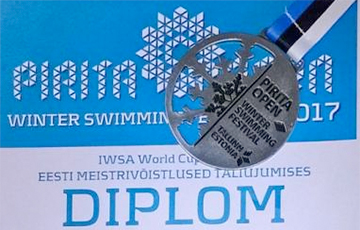 Белорус установил мировой рекорд на КМ по зимнему плаванью