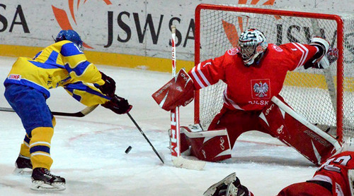 Поляки поспорят с белорусами за олимпийскую путевку на хоккей в Южной Корее