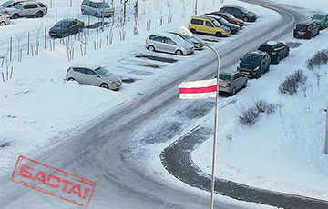 В Копище развесили десятки национальных флагов