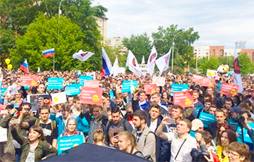 «Из решений российских властей торчит параноидальный взгляд на политику»