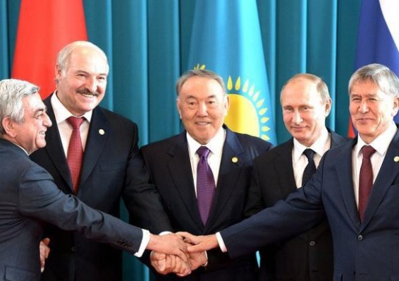 В Бишкеке 13 апреля ждут Лукашенко