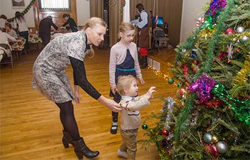 Видеофакт: Белорусы отпраздновали Рождество в Нью-Йорке