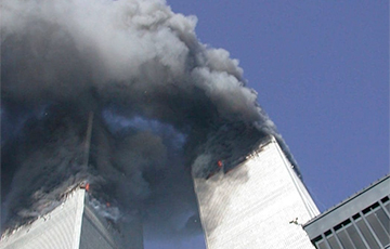 В США обнародовали архивные фото теракта 9/11 в Нью-Йорке: невиданные доселе кадры