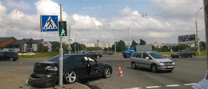 Погоня за пьяным водителем в Минске закончилась масштабным ДТП