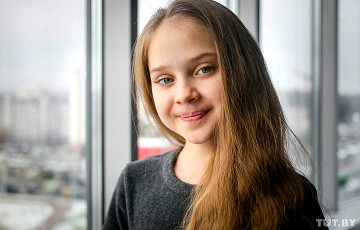 Талантливая девочка из Минска волшебно спела на детском шоу «Голос. Украина»