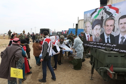 Российские военные раздали 1,5 тонны помощи жителям сирийской провинции Хомс