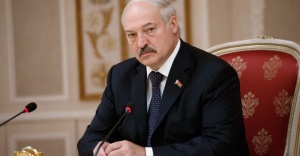 Лукашенко объявил выговоры двум губернаторам