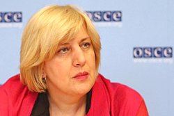 Дуня Миятович: Преследования журналистов - это абсолютно неприемлемо