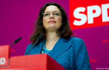 Андреа Налес станет первой женщиной-главой немецких социал-демократов