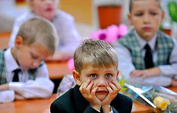 В первом классе один урок белорусского языка в неделю, русского — шесть