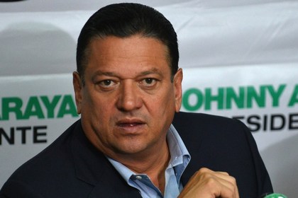Кандидат в президенты Коста-Рики от правящей партии отказался от борьбы