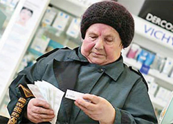 Пенсионеры: Где обещанная Лукашенко поддержка?