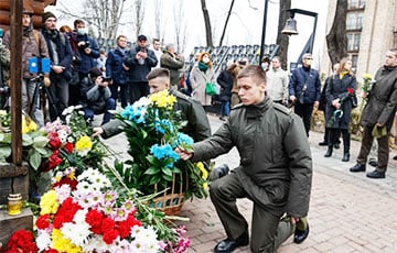 В Киеве отмечают годовщину Революции Достоинства, за которую боролись и белорусы