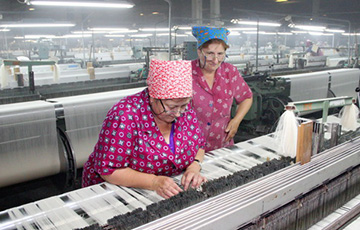 Работники ткацкой фабрики в Барановичах восстали против начальства