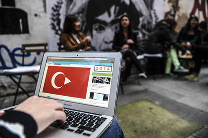 В Турции заблокировали доступ к соцсетям