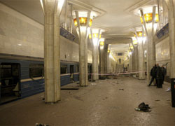 Шок: После взрыва в минском  метро по трупам ездили поезда