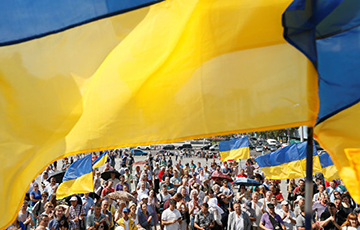 МИД Украины: Из страны ежегодно уезжает миллион граждан