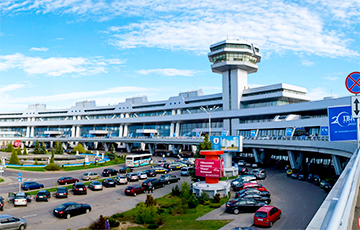 Активисты добились белорусизации Национального аэропорта