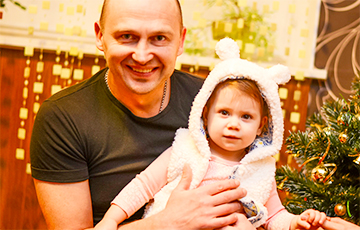 Как встречают Новый год белорусские семьи с усыновленными детьми