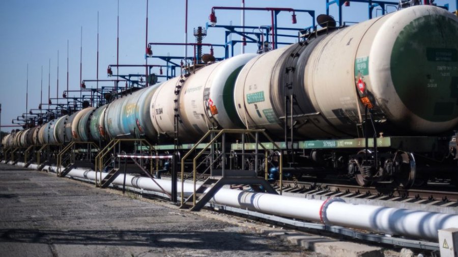 СМИ: Россия не будет поставлять нефть на «Нафтан»