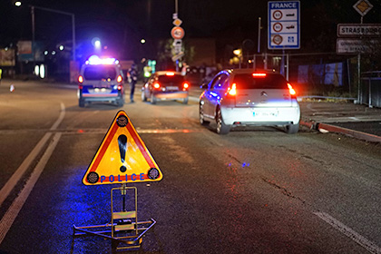 СМИ узнали о направлявшемся в Париж заминированном автомобиле