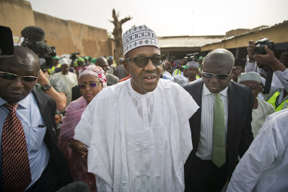 На выборах в Нигерии оппозиционер обошел действующего президента
