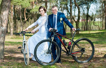 Байки, волынки, велосипеды: Как прошли самые необычные свадьбы гомельчан