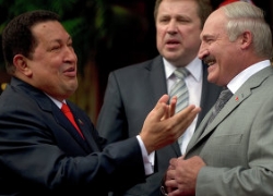 Венесуэльские СМИ: Лукашенко приезжал к Чавесу за  деньгами