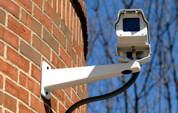 В Печах в казармах установили камеры видеонаблюдения