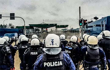 В полиции Польши рассказали, как готовились отразить штурм мигрантов из Беларуси
