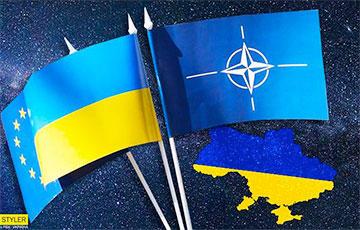 Поддержка вступления в НАТО и ЕС у украинцев на рекордно высоком уровне