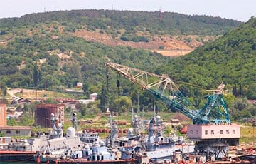 Московия незаконно утилизирует суда ВМС Украины, захваченные в 2014 году