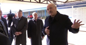 Лукашенко про коровники в агрохолдинге «Купаловском»: это Освенцим!