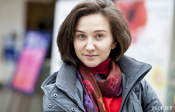 Видеофакт: Известная гимнастка Черкашина прочитала белорусские стихи