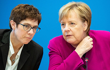 СМИ: Преемница Меркель отказалась претендовать на пост канцлера Германии