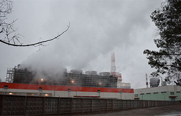 Лукашенко лично запустил вредный завод в Светлогорске