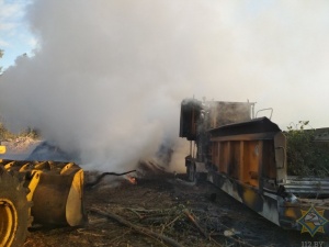 На перерабатывающем предприятии в Минске загорелись отходы