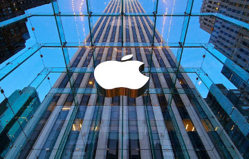 Apple стала самой дорогой компанией мира с капитализацией свыше $1 триллиона