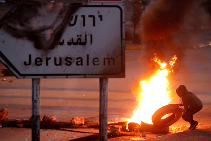 Более 750 палестинцев пострадали в стычках с израильской полицией