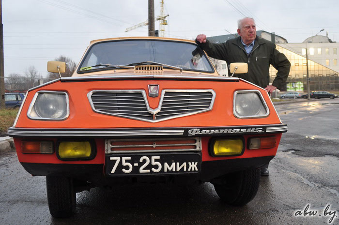 Белорусский пенсионер колесит на самодельном авто «Фантазия»